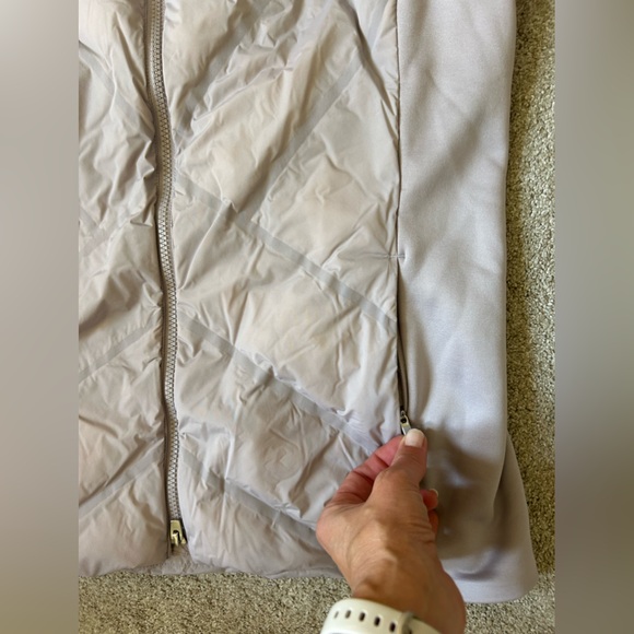 Athleta Inlet Jacket, Tinsel Purple, Medium - Picture 9 of 13